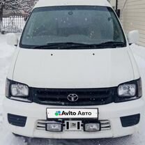 Toyota Town Ace 2.2 AT, 2001, 300 000 км, с пробегом, цена 423 000 руб.