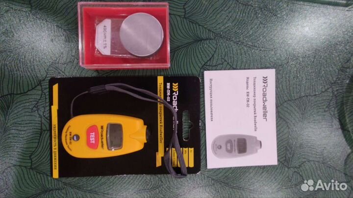 Толщиномер лакокрасочного покрытия автомобильный