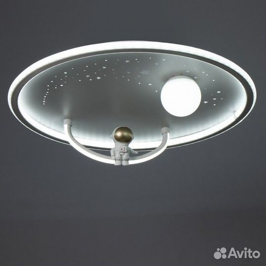 Люстра 'Космонавт' LED 46Вт 3000-6000К белый 50х50