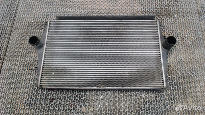 Радиатор интеркулера Volvo S60, 2002
