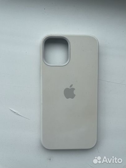 Ориентальный чехол на iPhone 12 pro