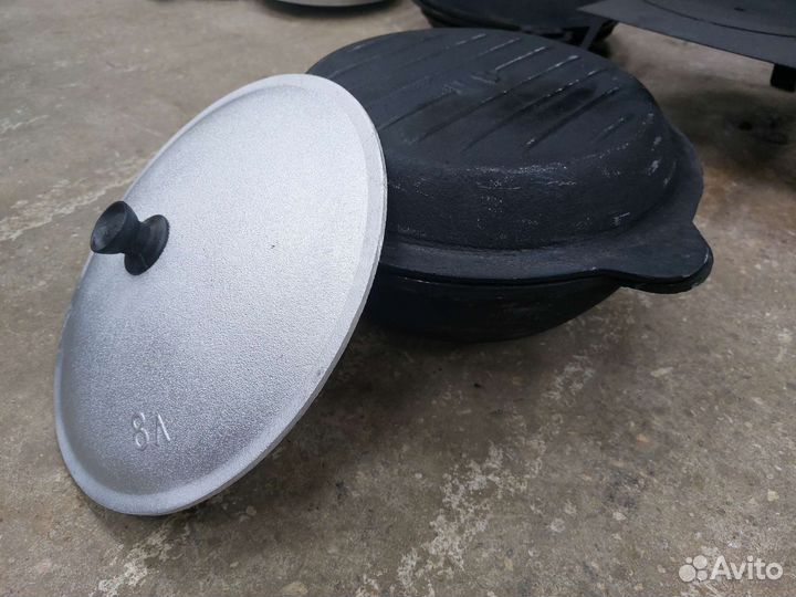 Казан чугунный 8л+ крышка сковорода на 8л