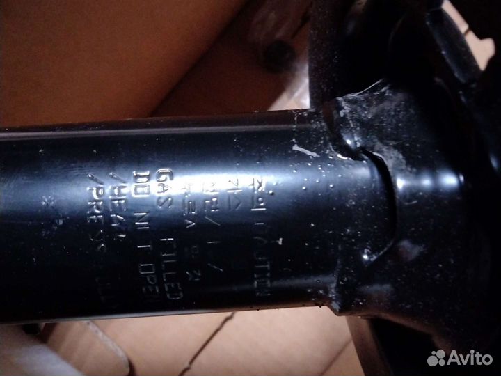 Стойка передняя Киа sportage 54661-2S000