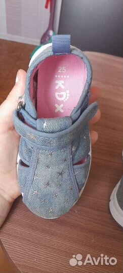 Обувь на девочку 25 размер