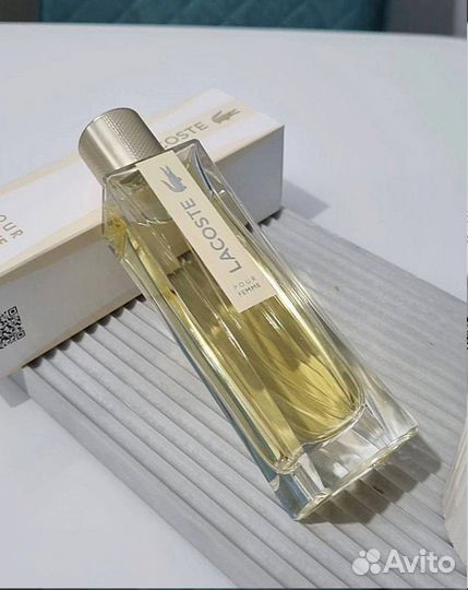 Lacoste pour femme 90мл ОАЭ