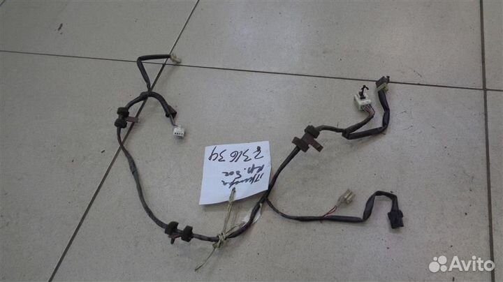 Проводка двери багажника Nissan Primera P11 1995