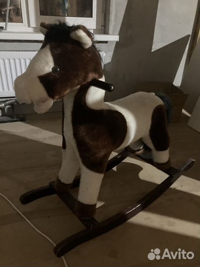 Детская лошадка качалка