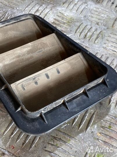 Решетка вентиляционная Hyundai Ix 35 LM G4KD 2012