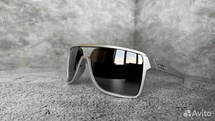 Солнцезащитные очки Oakley Castel X-Silver Prizm