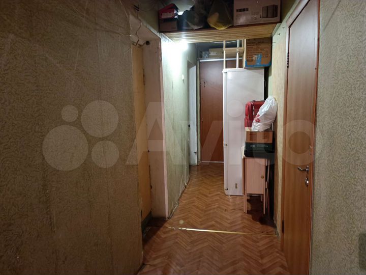 Комната 20 м² в 5-к., 3/5 эт.