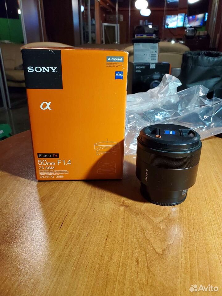 Объективы Sony SAL-50F14 SAL-85F14 sal-135f18z