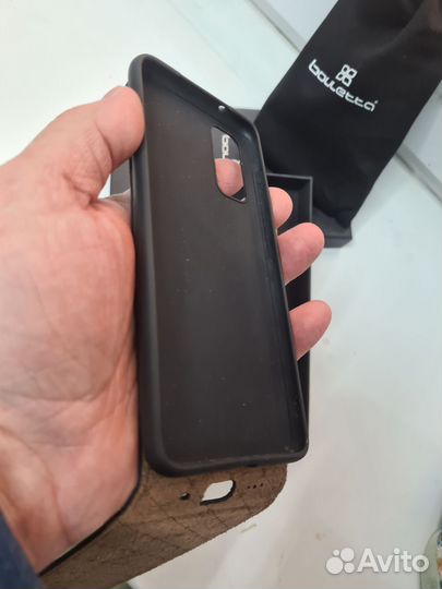 Кожаный чехол на Samsung Galaxy s20