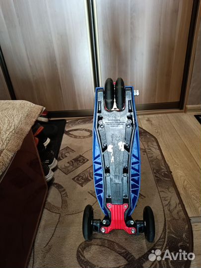 Самокат детский со светящимися колесами