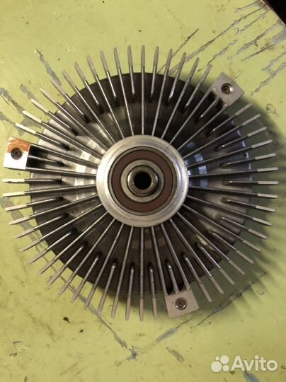 Volkswagen Crafter Вискомуфта