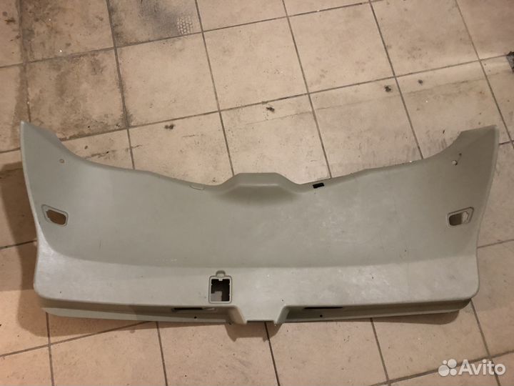 Инфинити FX обшивка багажника