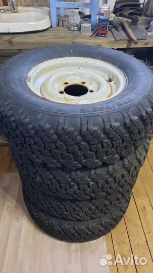 Medved Я-525 235/75 R15