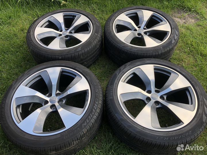 Колеса Audi Q7 r 21