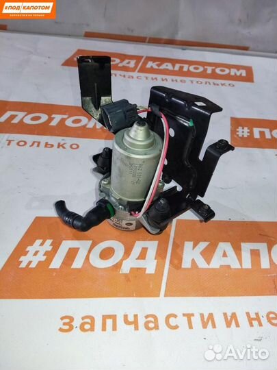 Вакуумный насос Volvo S40 2 рест. 2008 30793023