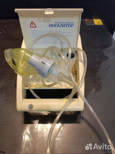 Ингалятор небулайзер б/у B. Well