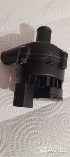 Насос помпа вебасто Мерседес, WV Crafter