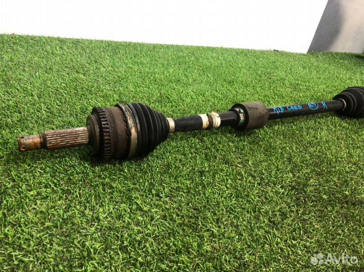 Привод передний правый Kia Ceed G4FA 2010