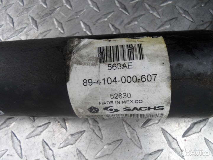 Амортизатор задний L Jeep Grand Cherokee 4 (WK2)