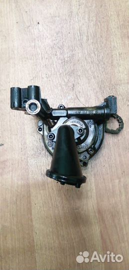 Насос масляный 03F115105D VAG Skoda Yeti