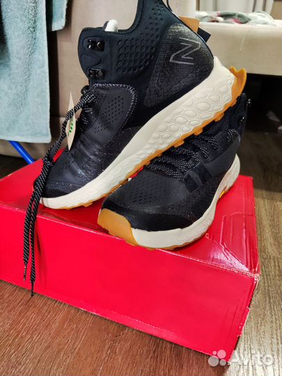 Новые из США New Balance Fresh Foam Mid Hierro