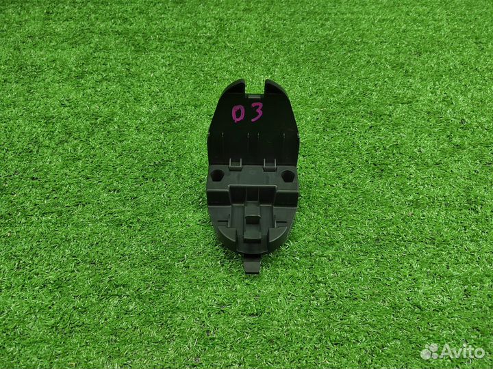 Кронштейн крепления аварийного знака Audi A6 C7 A6