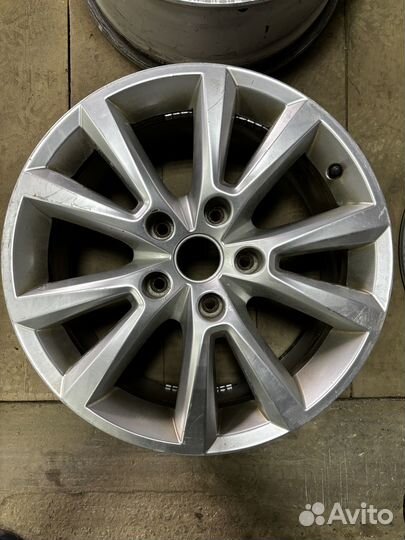 Диски touareg R18