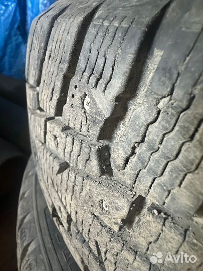 Nokian Tyres Hakkapeliitta 7 225/60 R18 104