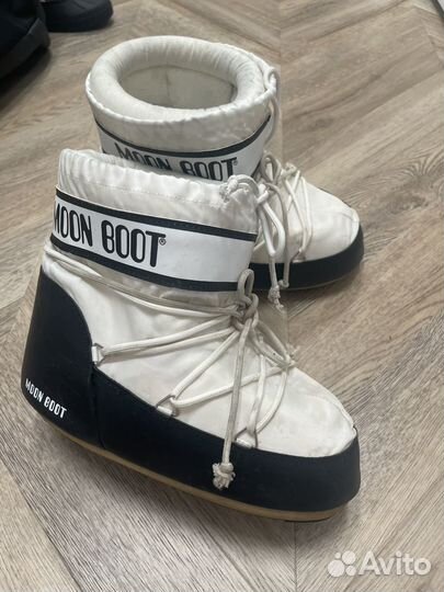 Moon boot 43