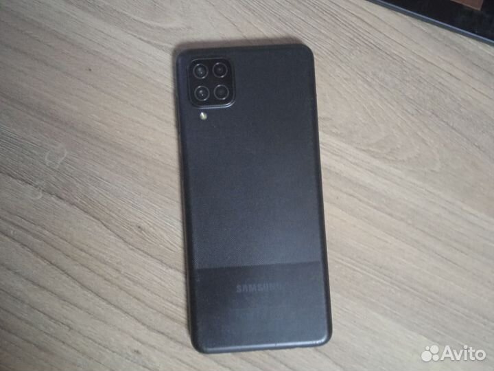 Samsung Galaxy A12, 4/64 ГБ