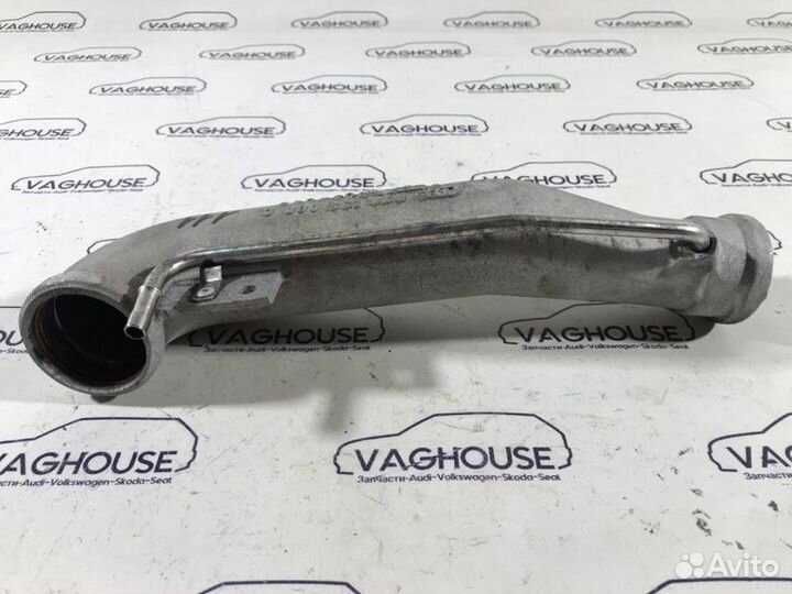 Патрубок интеркулера Audi A6 C5 4B 2.7 AZA 1999