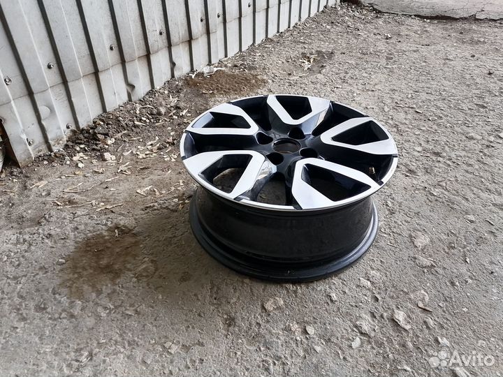 Диск литой R15 LADA Granta Cross