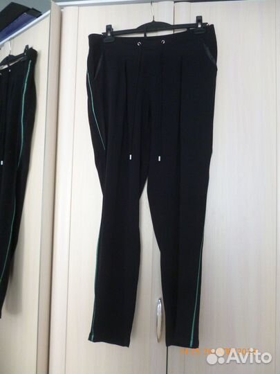 Костюм женский