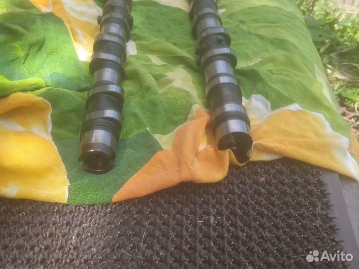 Распредвалы мерседес 271 мотор1.8т 184л.с