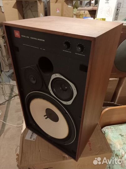 JBL 4312