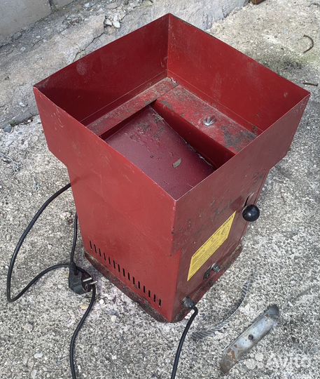 Измельчитель зерна