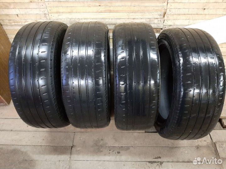 GT Radial Champiro HPY 235/55 R18