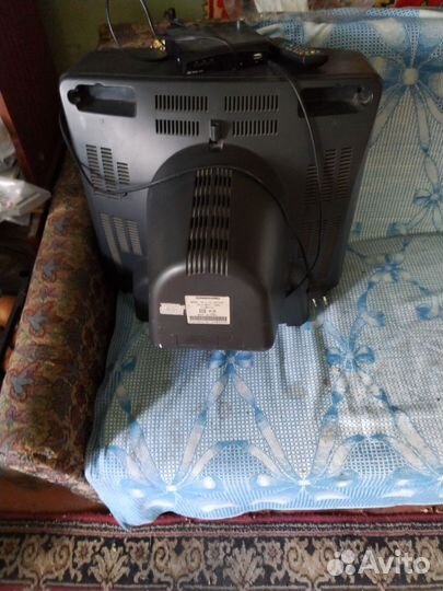 Телевизор samsung