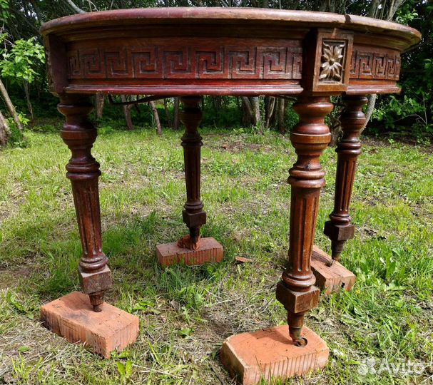 Старинный овальный стол 19 век