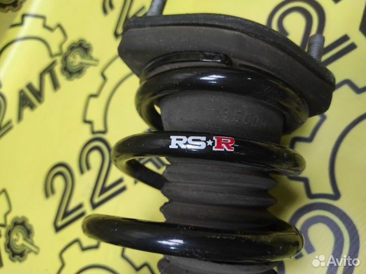 Стойка в сборе комплект задняя Toyota Harrier