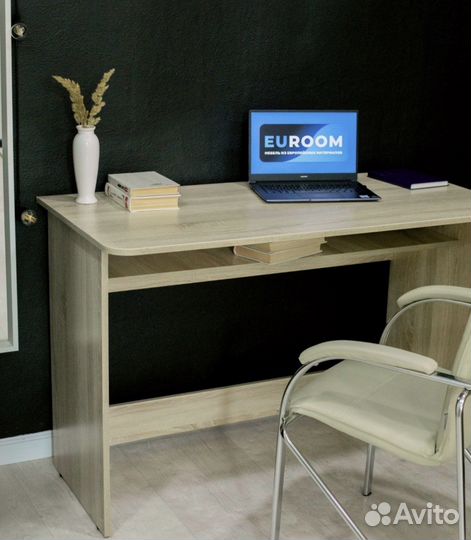 Стол компьютерный