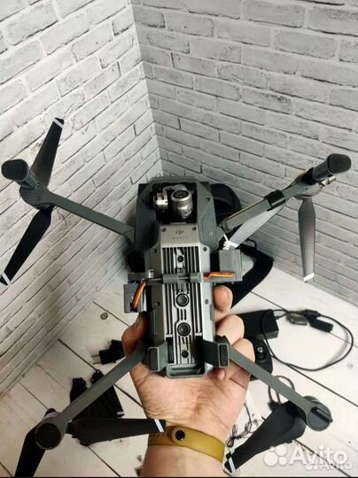 Квадрокоптер dji mavic pro