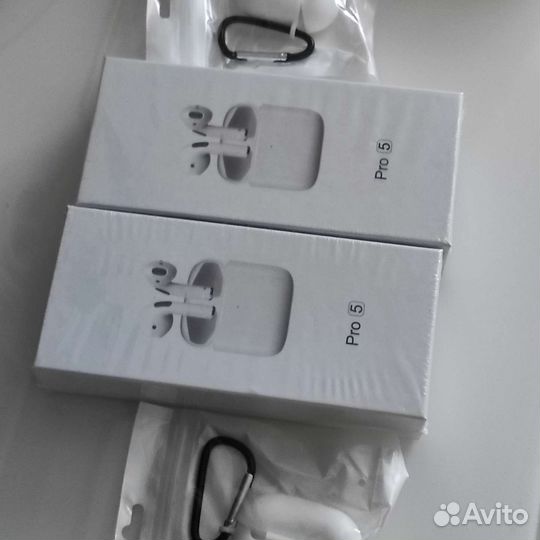 Беспроводные наушники про5 + чехол в подарок