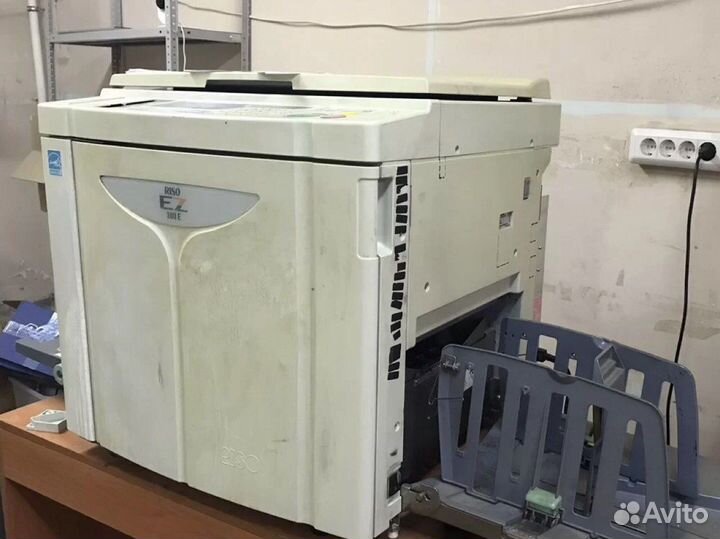 Ризограф riso еz 200