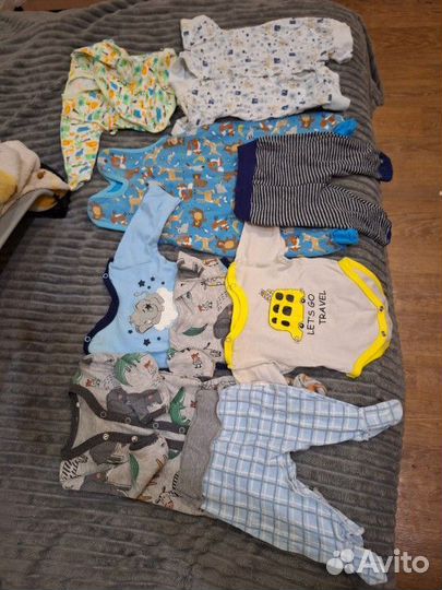 Одежда для малыша 0-3 мес