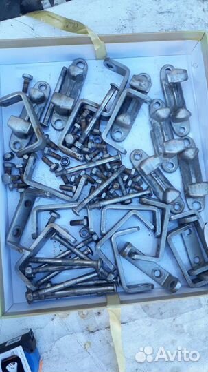 Сендвич двери на термобудку с фурнитурой