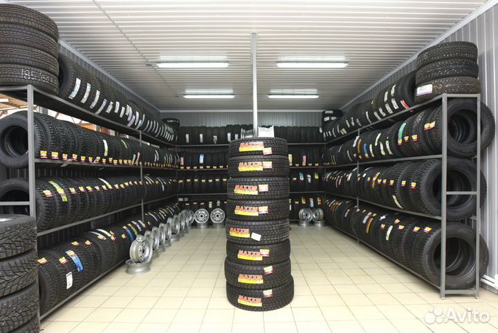 Viatti Brina Nordico V-522 185/65 R14 90H